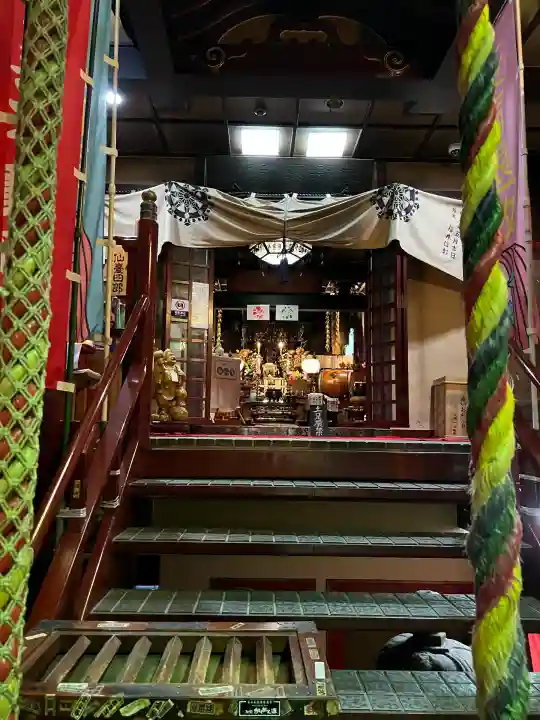 三瀧山不動院の本殿・本堂