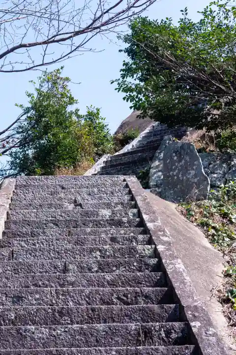 鎮懐石八幡宮(福岡県)