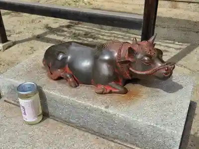 浜宮天神社の像
