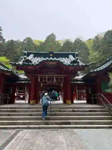 箱根神社の{uncategorized: "未分類", other: "その他", undefined: "問題あり", building: "その他建物", grave: "お墓", sacred_gate: "鳥居", guardian: "狛犬", statue: "像", buddha: "仏像", history: "歴史", nature: "自然", garden: "庭園", animal: "動物", pagoda: "塔", temizu: "手水舎", mountain_gate: "山門・神門", sanctuary: "本殿・本堂", subordinate: "末社・摂社", art: "芸術", scenery: "景色", jizo: "地蔵", ema: "絵馬", goshuin: "御朱印", omikuji: "おみくじ", items: "授与品その他", amulet: "お守り", goshuincho: "御朱印帳", eats: "食事", festival: "お祭り", votive_dance: "神楽", shichigosan: "七五三参", wedding: "結婚式", experience: "体験その他", initially: "初詣", around: "周辺", anti_infection: "感染症対策"}