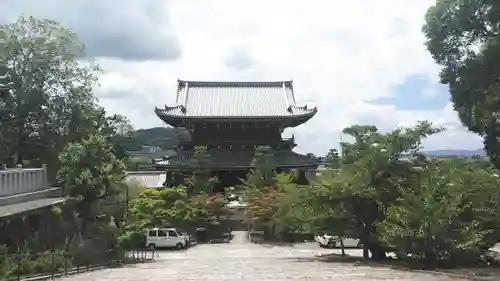 くろ谷 金戒光明寺の山門