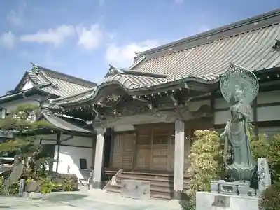 満福寺の本殿・本堂