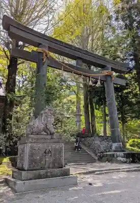諏訪大社上社前宮(長野県)