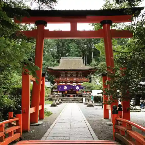 丹生都比売神社の鳥居