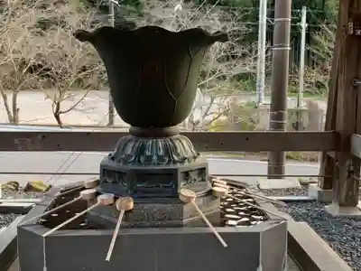 尾張高野山宗 総本山 岩屋寺の手水舎