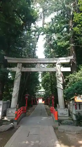 馬橋稲荷神社の鳥居