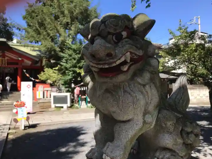 くまくま神社(導きの社 熊野町熊野神社)の狛犬