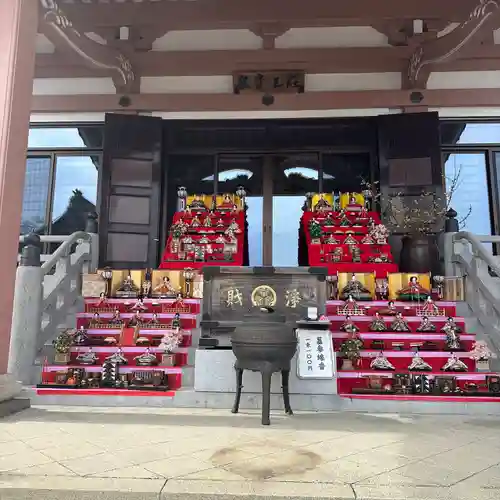 本山　久昌寺の本殿・本堂