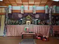 観音堂の本殿・本堂