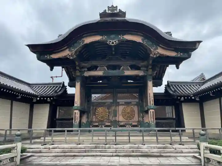 東本願寺(真宗本廟)の山門・神門