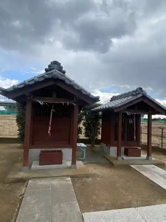 諏訪神社の末社・摂社