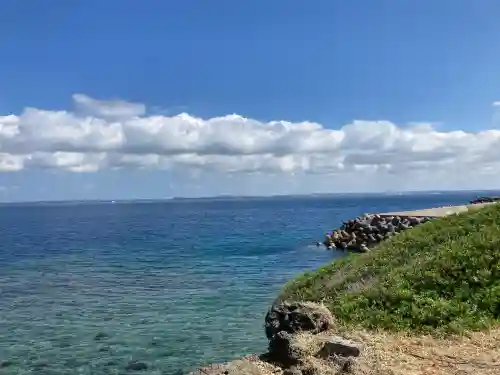 大主神社の{uncategorized: "未分類", other: "その他", undefined: "問題あり", building: "その他建物", grave: "お墓", sacred_gate: "鳥居", guardian: "狛犬", statue: "像", buddha: "仏像", history: "歴史", nature: "自然", garden: "庭園", animal: "動物", pagoda: "塔", temizu: "手水舎", mountain_gate: "山門・神門", sanctuary: "本殿・本堂", subordinate: "末社・摂社", art: "芸術", scenery: "景色", jizo: "地蔵", ema: "絵馬", goshuin: "御朱印", omikuji: "おみくじ", items: "授与品その他", amulet: "お守り", goshuincho: "御朱印帳", eats: "食事", festival: "お祭り", votive_dance: "神楽", shichigosan: "七五三参", wedding: "結婚式", experience: "体験その他", initially: "初詣", around: "周辺", anti_infection: "感染症対策"}
