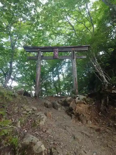 三峯神社の鳥居