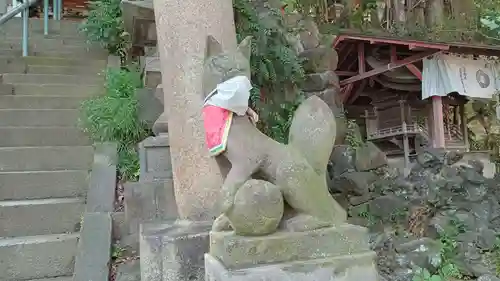 王子稲荷神社の狛犬