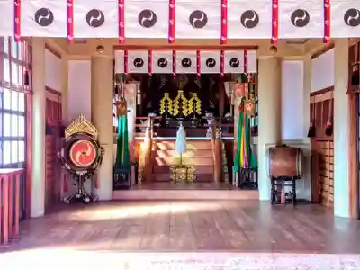 八柱社の本殿・本堂