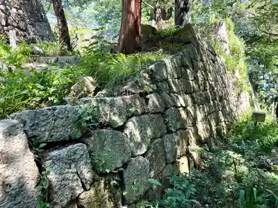 守りの神　藤基神社の周辺