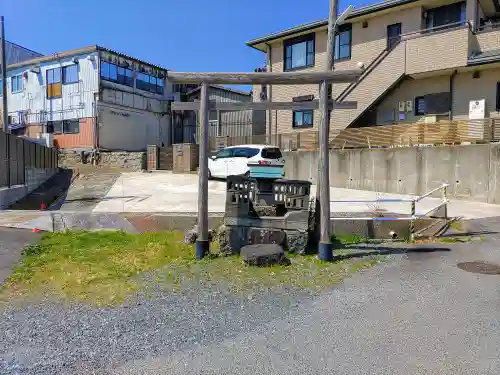 津島神社（里中）の鳥居