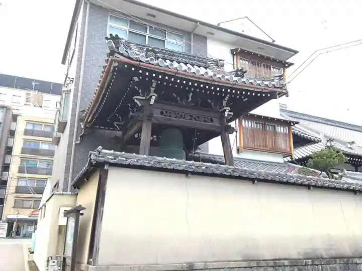願教寺(京都府)