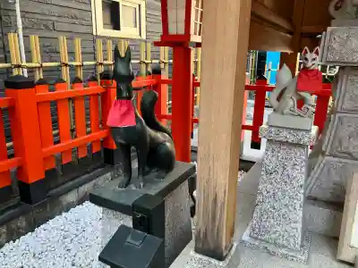 豊稔稲荷神社の{uncategorized: "未分類", other: "その他", undefined: "問題あり", building: "その他建物", grave: "お墓", sacred_gate: "鳥居", guardian: "狛犬", statue: "像", buddha: "仏像", history: "歴史", nature: "自然", garden: "庭園", animal: "動物", pagoda: "塔", temizu: "手水舎", mountain_gate: "山門・神門", sanctuary: "本殿・本堂", subordinate: "末社・摂社", art: "芸術", scenery: "景色", jizo: "地蔵", ema: "絵馬", goshuin: "御朱印", omikuji: "おみくじ", items: "授与品その他", amulet: "お守り", goshuincho: "御朱印帳", eats: "食事", festival: "お祭り", votive_dance: "神楽", shichigosan: "七五三参", wedding: "結婚式", experience: "体験その他", initially: "初詣", around: "周辺", anti_infection: "感染症対策"}