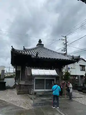 観音寺の本殿・本堂