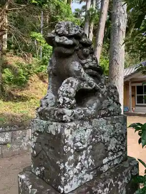 熊野神社の狛犬