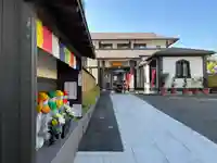 佛願寺 横浜別院の山門・神門