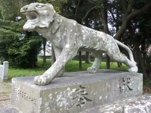 大御和神社の狛犬