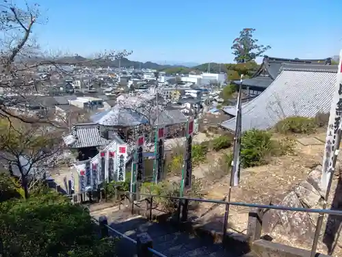 関善光寺の庭園