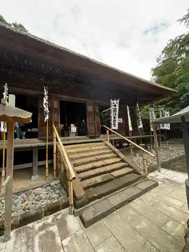 杉本寺の本殿・本堂