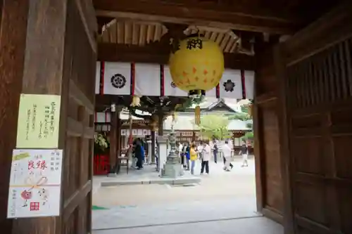 櫛田神社の山門