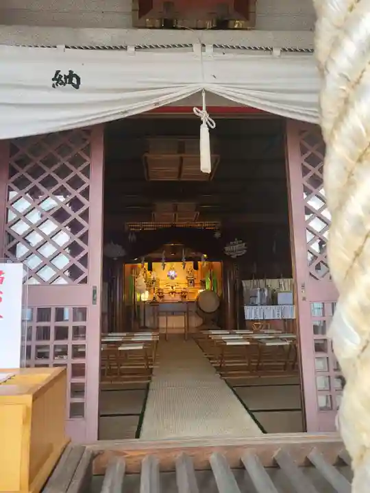 差出磯大嶽山神社 仕事と健康と厄よけの神さまの本殿・本堂