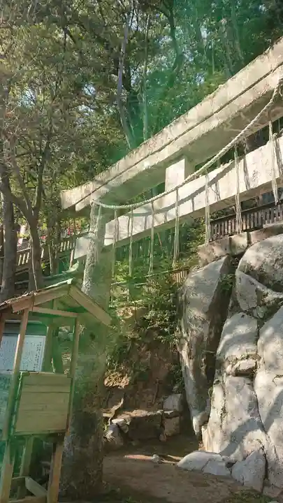 由加山 由加神社本宮(岡山県)