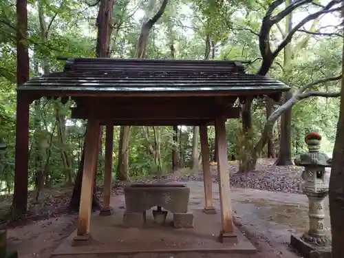 鳩峯八幡神社の手水