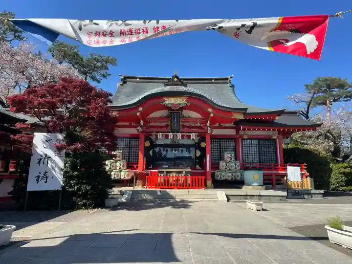 東伏見稲荷神社の{uncategorized: "未分類", other: "その他", undefined: "問題あり", building: "その他建物", grave: "お墓", sacred_gate: "鳥居", guardian: "狛犬", statue: "像", buddha: "仏像", history: "歴史", nature: "自然", garden: "庭園", animal: "動物", pagoda: "塔", temizu: "手水舎", mountain_gate: "山門・神門", sanctuary: "本殿・本堂", subordinate: "末社・摂社", art: "芸術", scenery: "景色", jizo: "地蔵", ema: "絵馬", goshuin: "御朱印", omikuji: "おみくじ", items: "授与品その他", amulet: "お守り", goshuincho: "御朱印帳", eats: "食事", festival: "お祭り", votive_dance: "神楽", shichigosan: "七五三参", wedding: "結婚式", experience: "体験その他", initially: "初詣", around: "周辺", anti_infection: "感染症対策"}