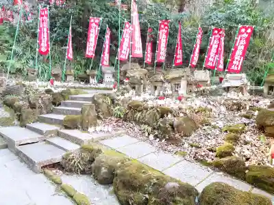 佐助稲荷神社の{uncategorized: "未分類", other: "その他", undefined: "問題あり", building: "その他建物", grave: "お墓", sacred_gate: "鳥居", guardian: "狛犬", statue: "像", buddha: "仏像", history: "歴史", nature: "自然", garden: "庭園", animal: "動物", pagoda: "塔", temizu: "手水舎", mountain_gate: "山門・神門", sanctuary: "本殿・本堂", subordinate: "末社・摂社", art: "芸術", scenery: "景色", jizo: "地蔵", ema: "絵馬", goshuin: "御朱印", omikuji: "おみくじ", items: "授与品その他", amulet: "お守り", goshuincho: "御朱印帳", eats: "食事", festival: "お祭り", votive_dance: "神楽", shichigosan: "七五三参", wedding: "結婚式", experience: "体験その他", initially: "初詣", around: "周辺", anti_infection: "感染症対策"}