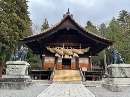 諏訪大社下社秋宮(長野県)