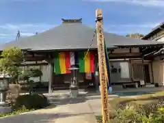 長王寺の本殿