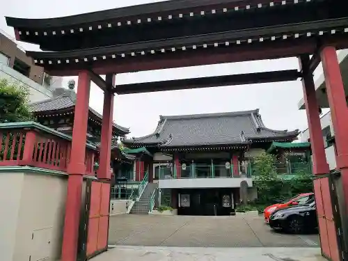 法乗院（深川閻魔堂）の山門