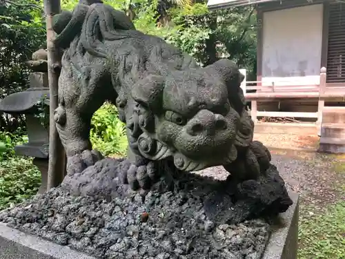 國府神社の狛犬