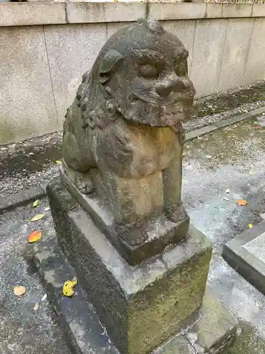 熊野神社の狛犬