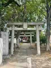 自由が丘熊野神社の鳥居