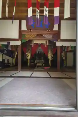 香積寺の本殿・本堂