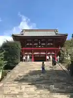 鶴岡八幡宮の山門・神門