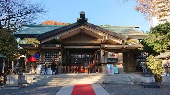 東郷神社の本殿・本堂