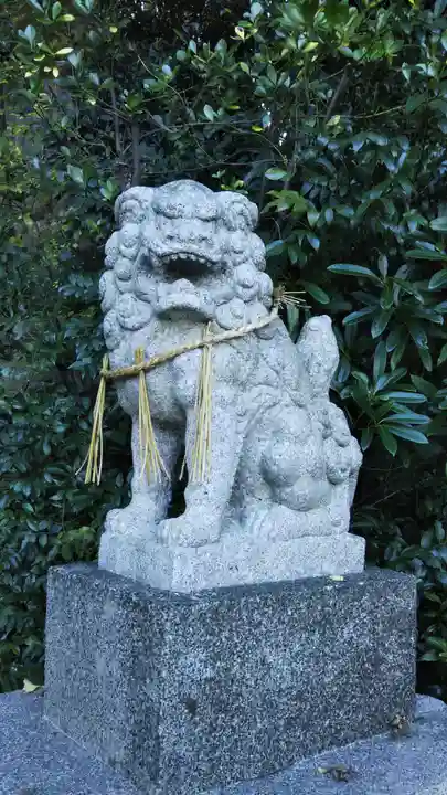 八幡神社の狛犬