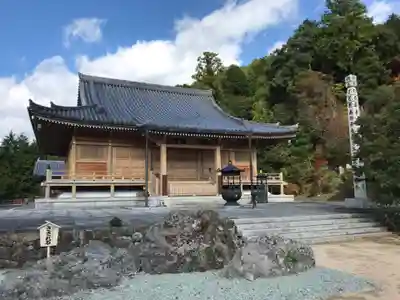 鏑射寺の本殿・本堂