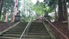 諏訪神社の建物その他