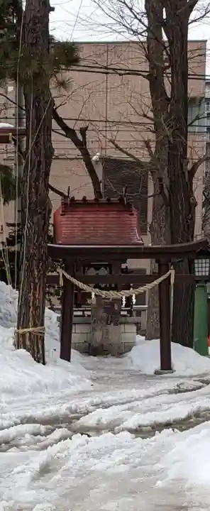 出世稲荷社(三吉神社内)(北海道)