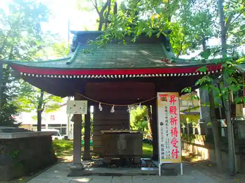 上野総社神社の手水舎