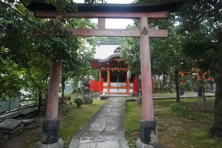 新日吉神宮の鳥居